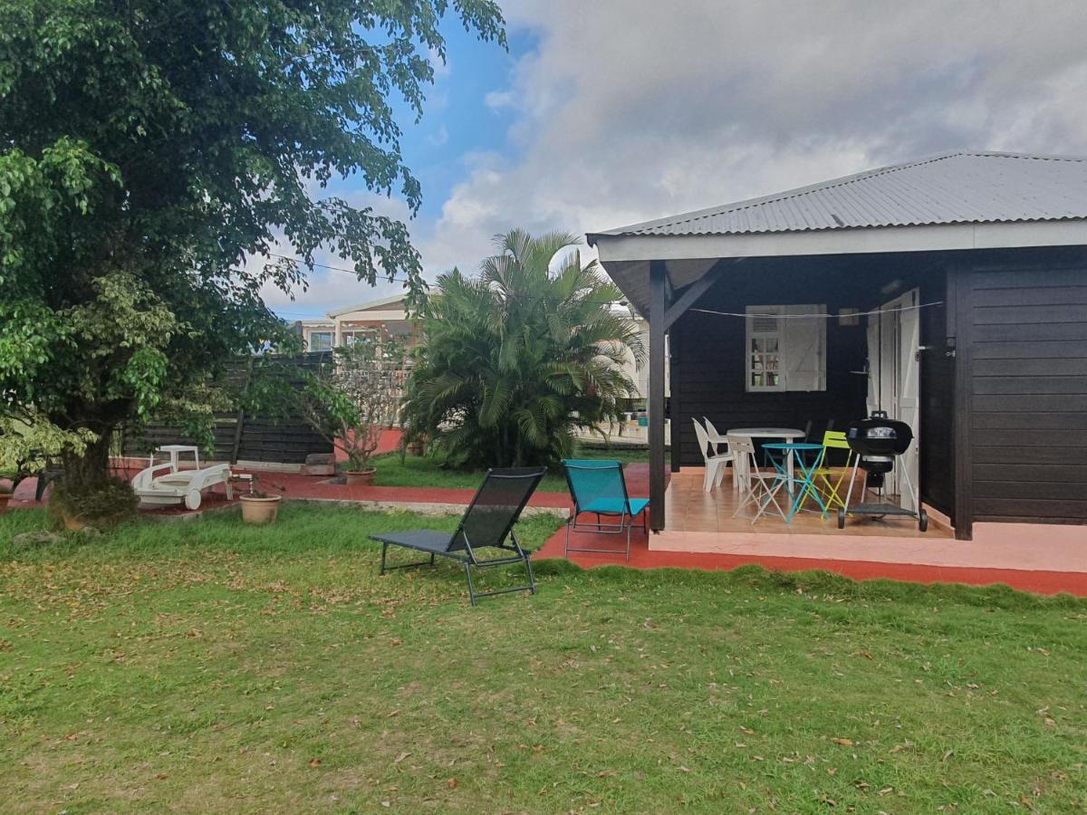Bungalow Bassin Trouve Sainte-Anne  Εξωτερικό φωτογραφία