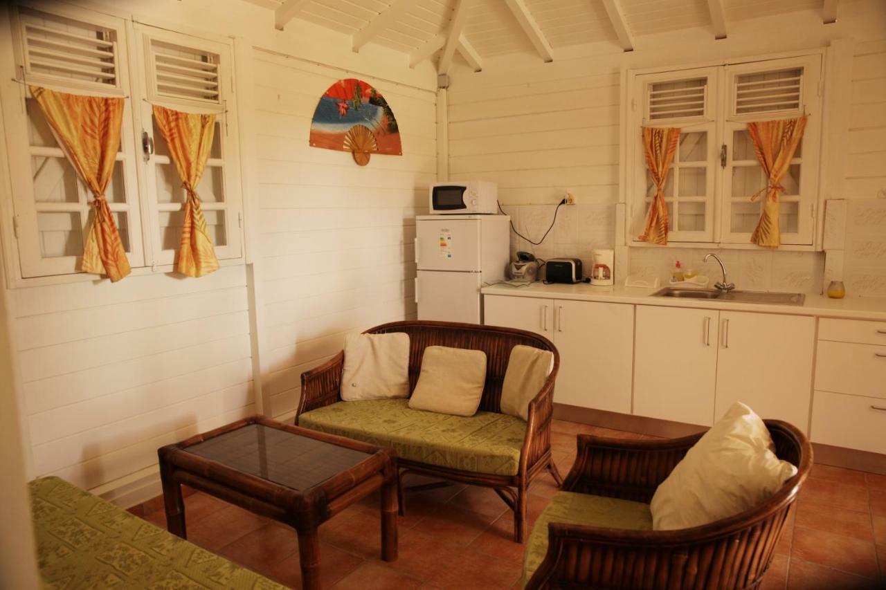 Bungalow Bassin Trouve Sainte-Anne  Εξωτερικό φωτογραφία