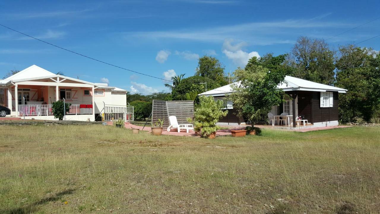 Bungalow Bassin Trouve Sainte-Anne  Εξωτερικό φωτογραφία
